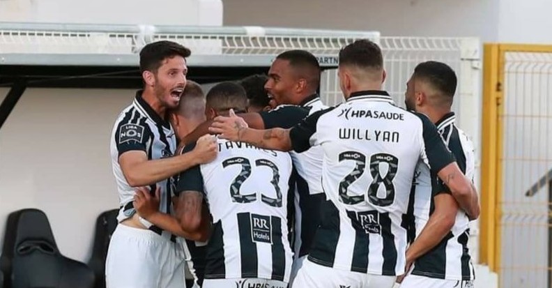 ¡Se pasó! La liga portuguesa volvió con un verdadero golazo de Lucas Fernandes