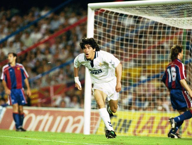 Ex compañero de Zamorano en Real Madrid: Iván fue un luchador, se adaptó y jugó de maravillas