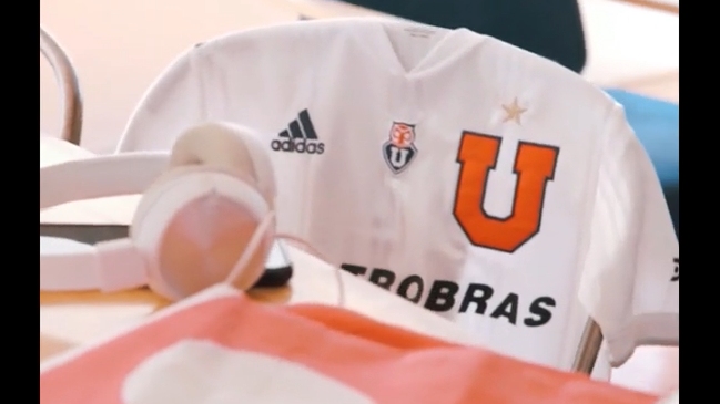 Así es la nueva camiseta alternativa de Universidad de Chile