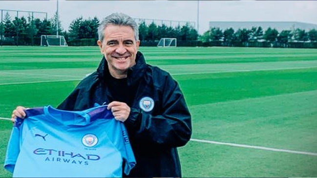 Manchester City confirmó a Juan Manuel Lillo como ayudante de Guardiola