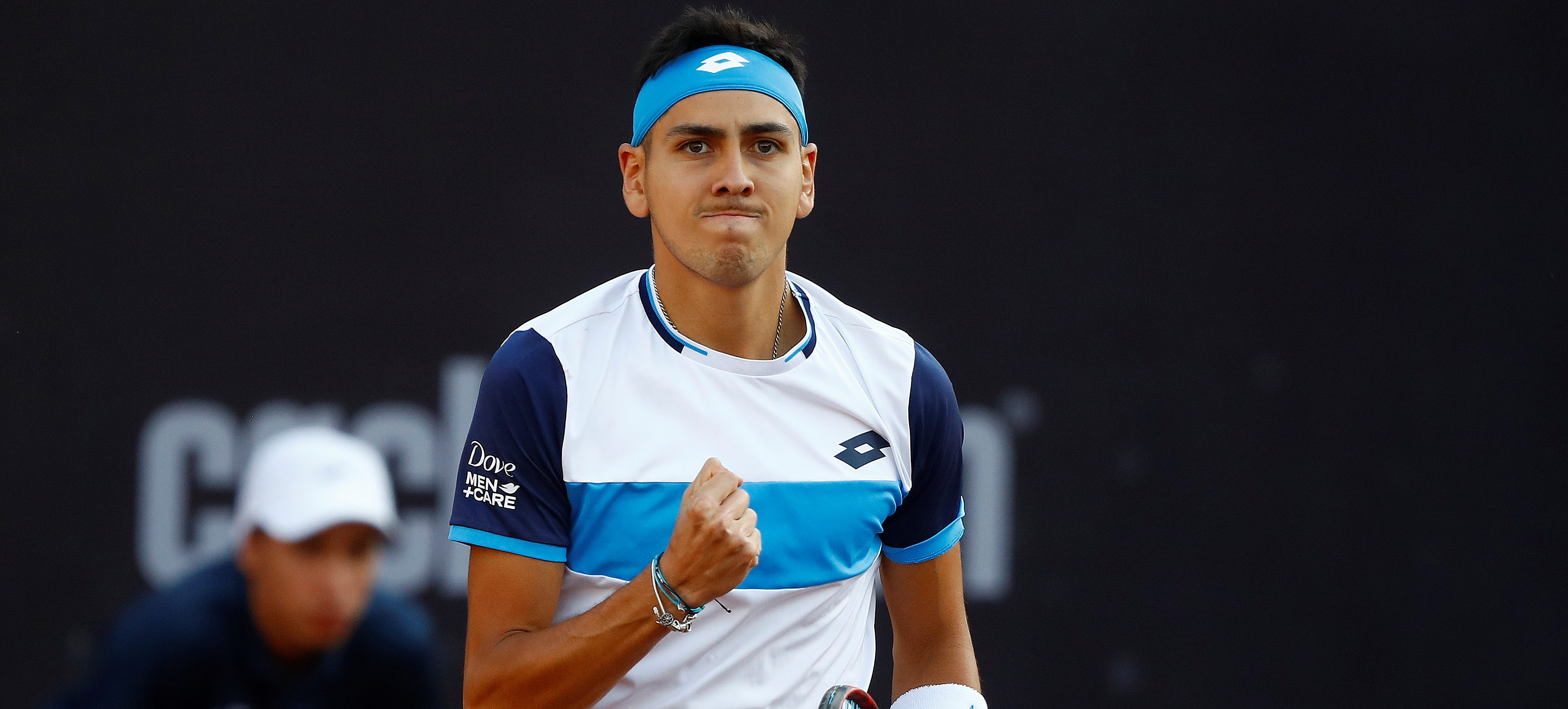 Alejandro Tabilo arrasó con su competencia en exhibición en Estados Unidos