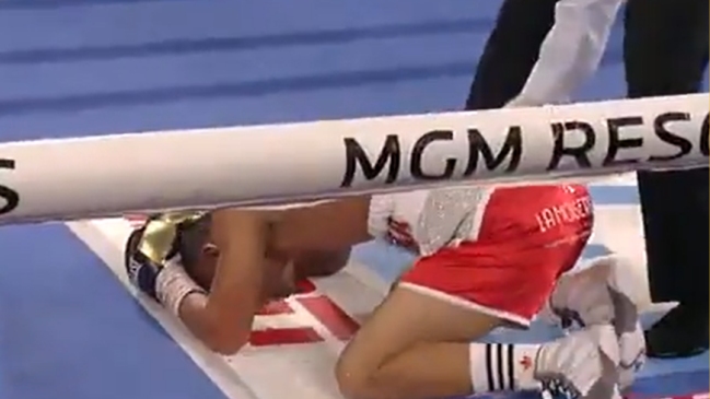 Volvió el boxeo a Las Vegas con impactante nocaut de Shakur Stevenson