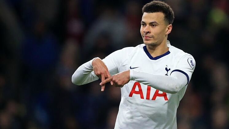 Dele Alli fue suspendido con un partido por burlarse del coronavirus