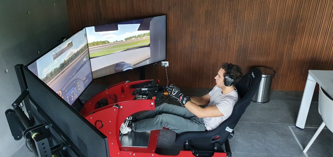 Benjamín Hites se sumó a Red Bull Lola y hará dupla con Nicolás Pino en Campeonato Alpinestars