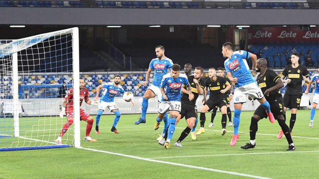 El golazo olímpico de Eriksen que no alcanzó para evitar eliminación de Inter ante Napoli