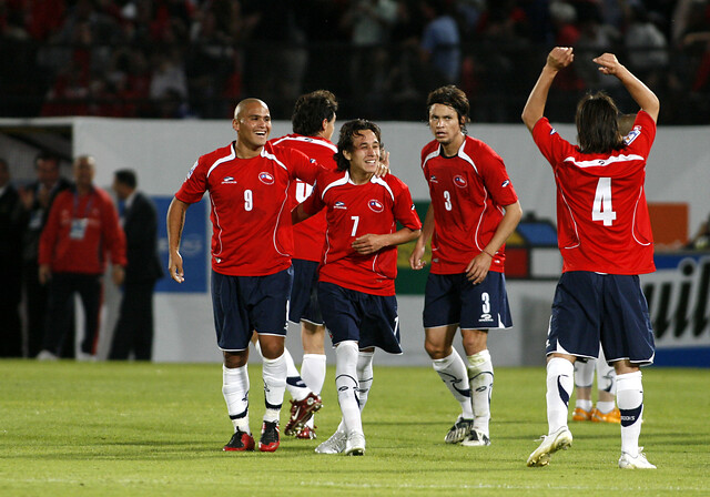 Fabián Orellana: Lo que más recuerdo del gol con Argentina es el cariño de la gente