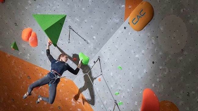 Joven escaladora deportiva de 16 años falleció camino a lugar de entrenamiento