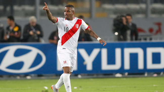 Jefferson Farfán volvió a los entrenamientos tras superar el coronavirus