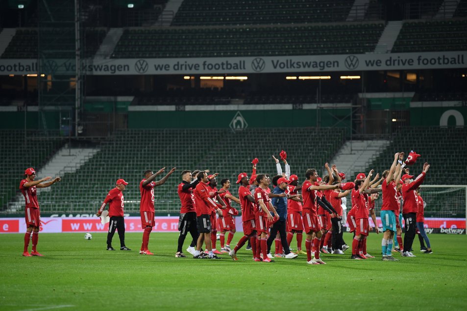 Con las tribunas vacías: El festejo de Bayern Munich tras coronarse campeón de la Bundesliga