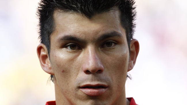 La curiosa explicación de Gary Medel sobre por qué no cantó el himno fue hace una década