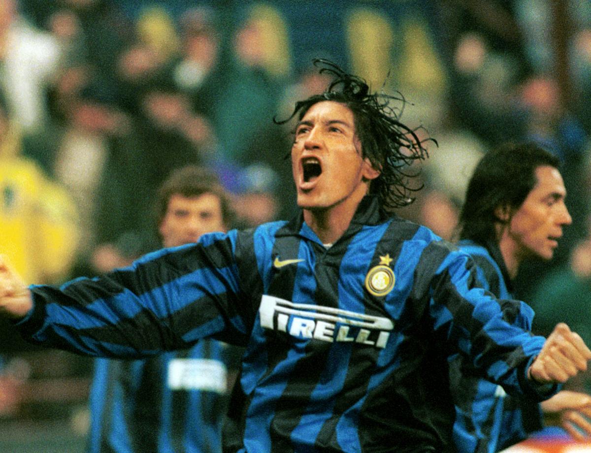 Iván Zamorano es candidato al Salón de la Fama de Inter de Milán