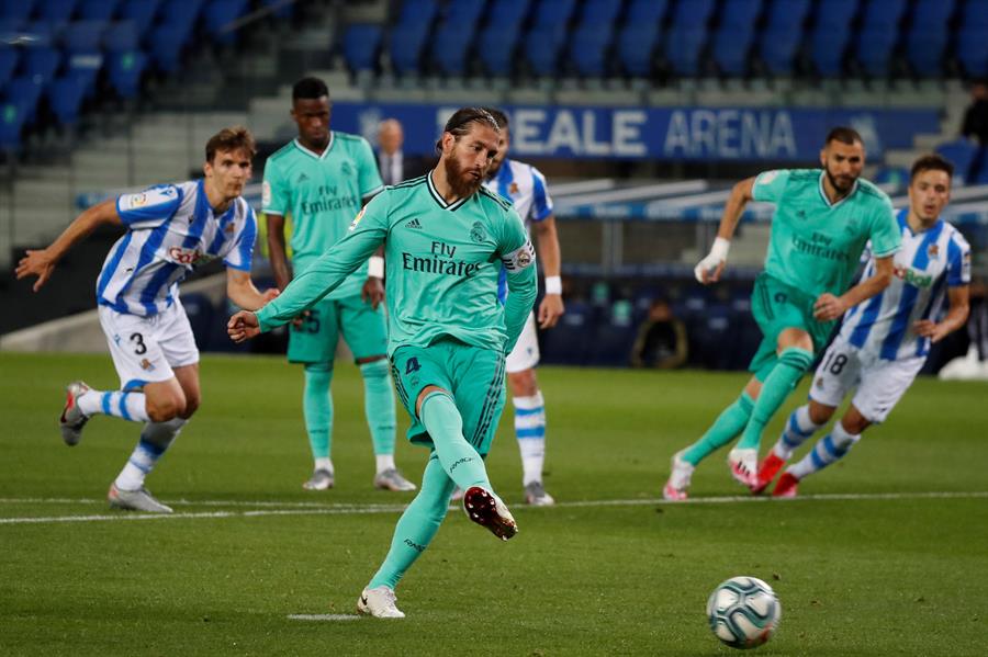 Ramos y Benzema lideraron a Real Madrid en el triunfo ante Real Sociedad en San Sebastián
