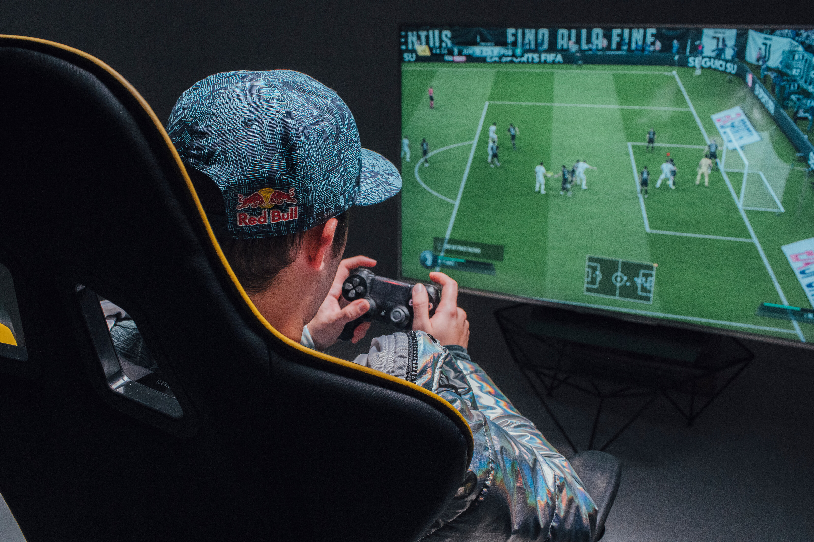 Campeonato gratuito de FIFA “Red Bull Lola 12” abre sus inscripciones este lunes