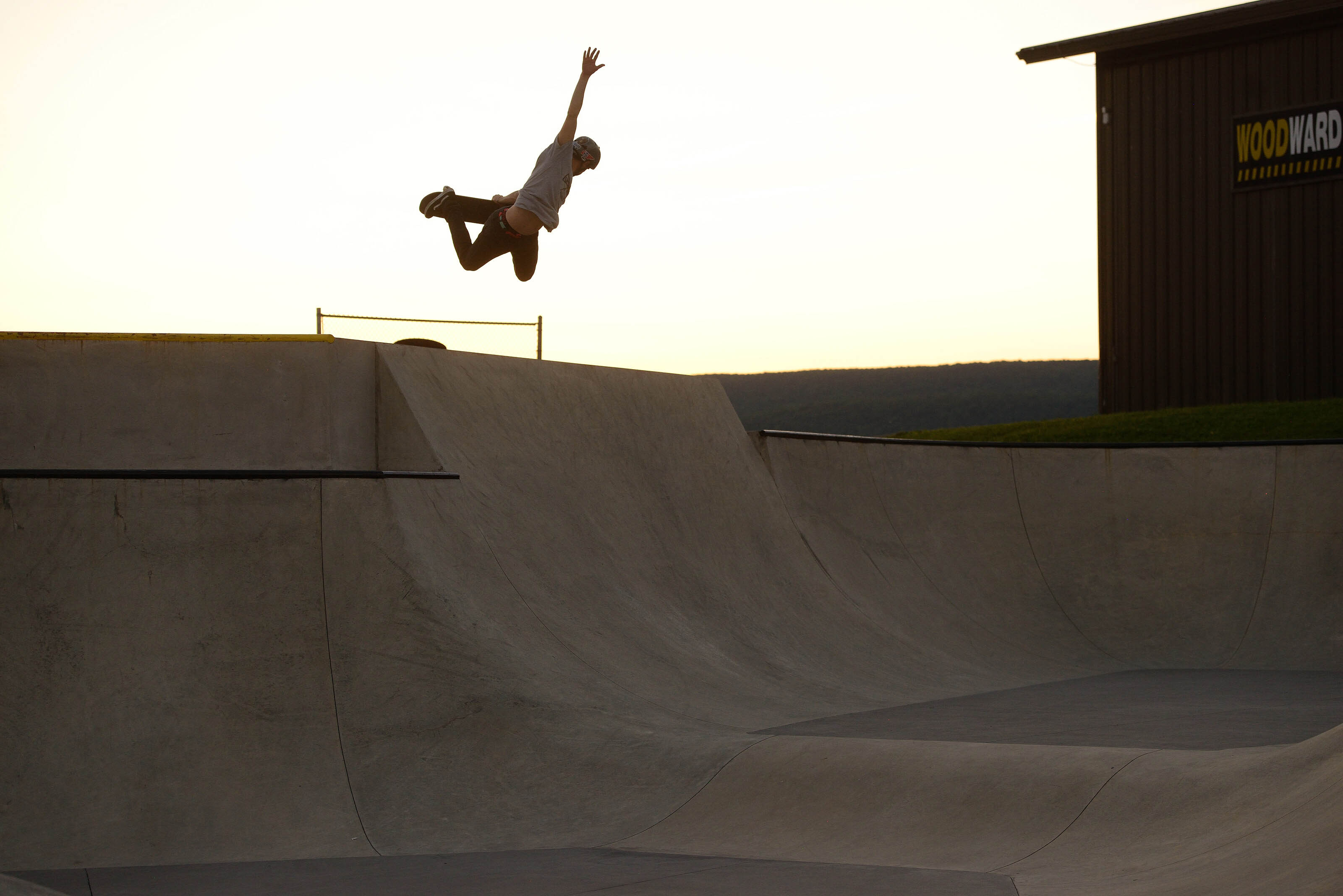 Beaver Fleming, el joven skater que asombró a Travis Pastrana, protagoniza el cuarto capítulo de “Skate Tales”