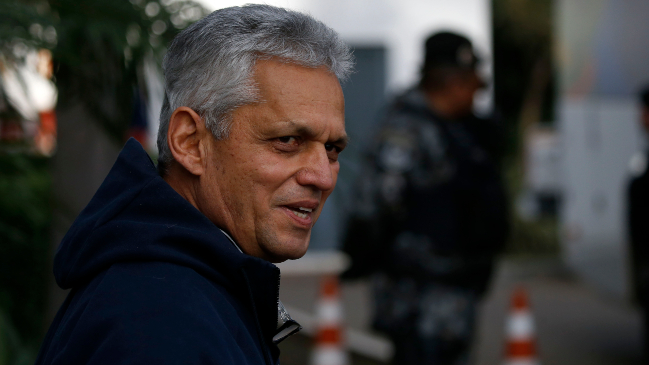 Elías Figueroa defendió el trabajo de Rueda: Tiene las condiciones para estar en la Roja