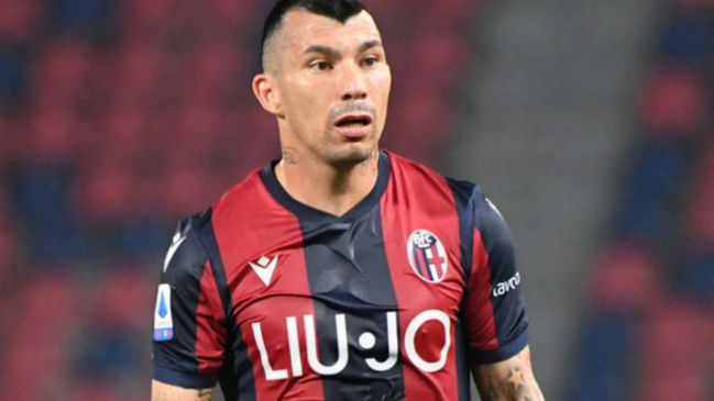 Bologna con Medel en cancha se mide al líder Juventus en la Serie A