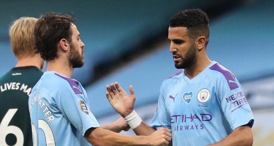 Manchester City aplastó a Burnley y postergó el título de Liverpool en la Premier