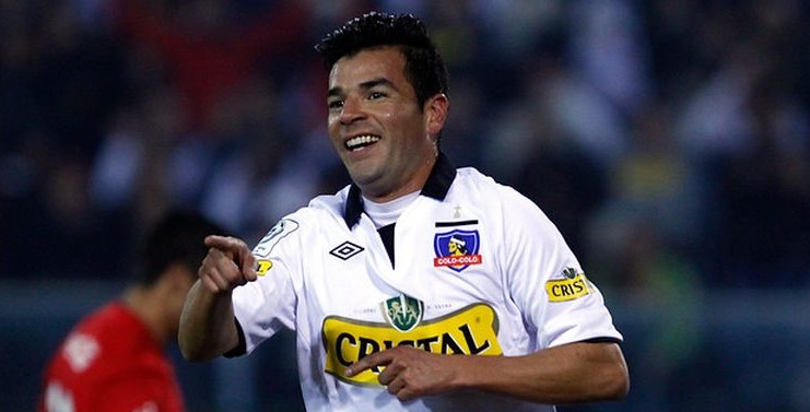 Sebastián González cuestionó el estilo dirigencial de Colo Colo y puso como ejemplo modelo a la UC