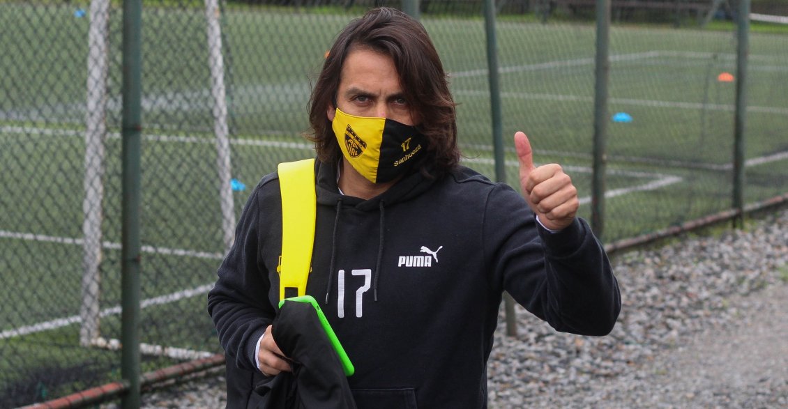 Fernández Vial regresó este lunes a las prácticas presenciales