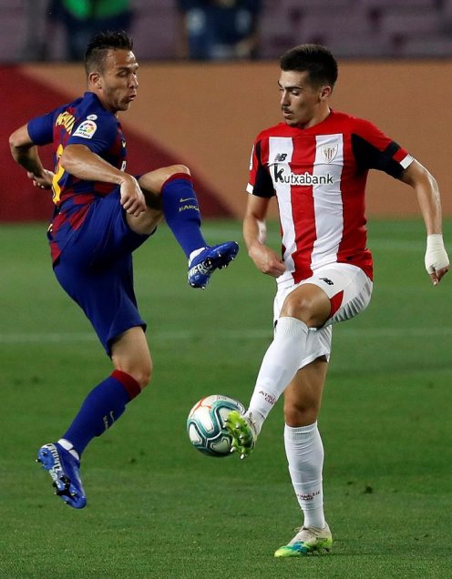 FC Barcelona se encomendó a Ivan Rakitic para vencer con lo justo a Athletic de Bilbao