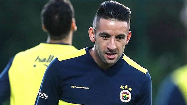 Mauricio Isla recibió suculenta oferta de Panathinaikos de Grecia