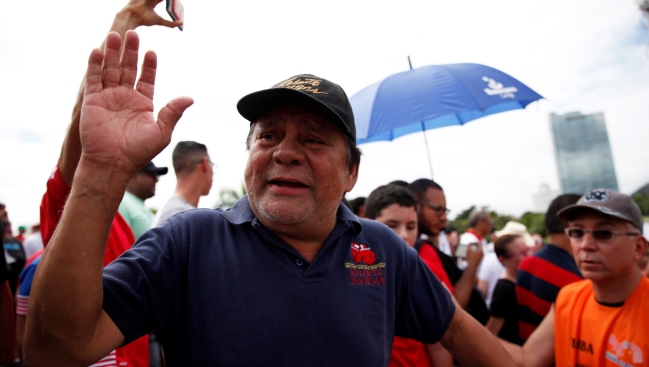 Leyenda del boxeo “Mano de Piedra” Durán dio positivo por coronavirus y permanece hospitalizado