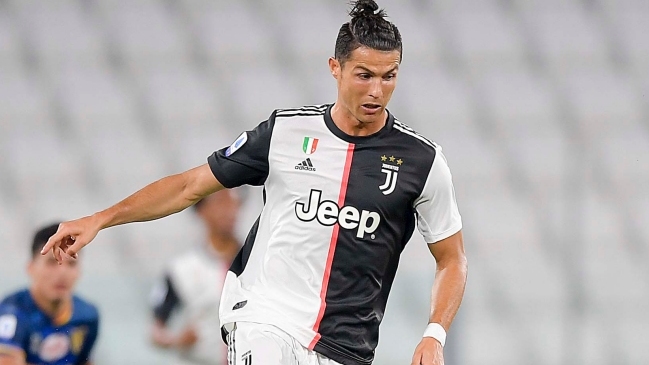 ¡Lo que se perdió Cristiano! Ronaldo falló un gol cantado en duelo de Juventus y Lecce