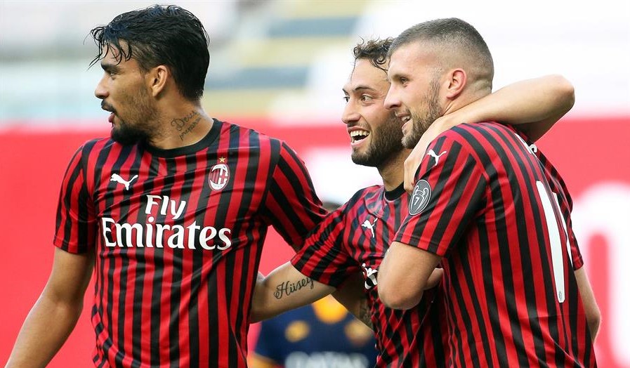 AC Milan venció a AS Roma y se ilusiona con clasificar a copas internacionales