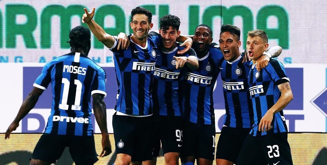 Inter lo dio vuelta ante Parma con cabezazos de Stefan De Vrij y Alessandro Bastoni