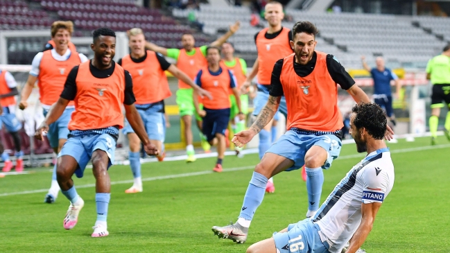 Lazio remontó ante Torino y se acercó a Juventus en la parte alta de la Serie A