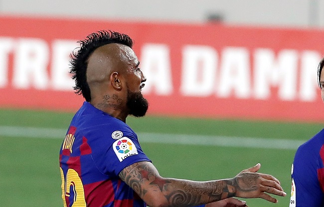 Prensa española por Arturo Vidal: Luchó como siempre, pero cometió un error imperdonable