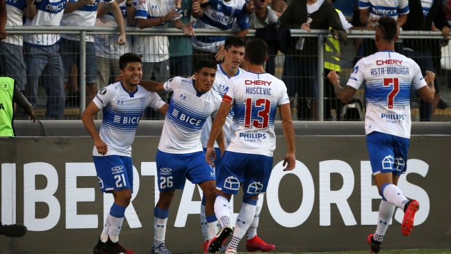 Plantel de Universidad Católica se sometió a exámenes PCR en San Carlos de Apoquindo