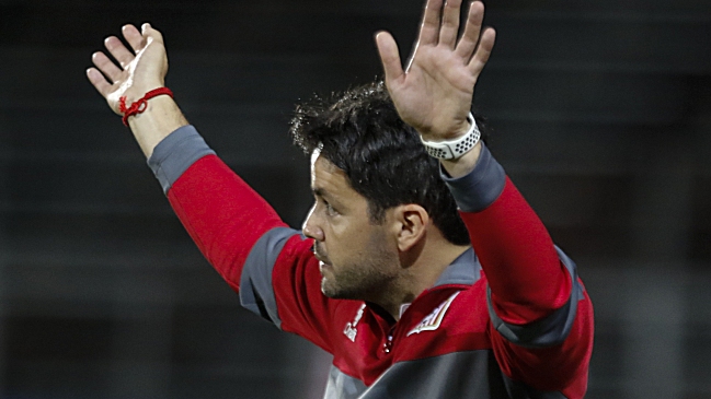 Larcamón valoró carta de la ANFP al Gobierno para volver a entrenar: “Es para que haya orden”