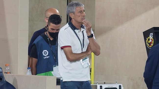 Quique Setién confía “cada vez menos” en el VAR y evitó hablar de los penales de Real Madrid