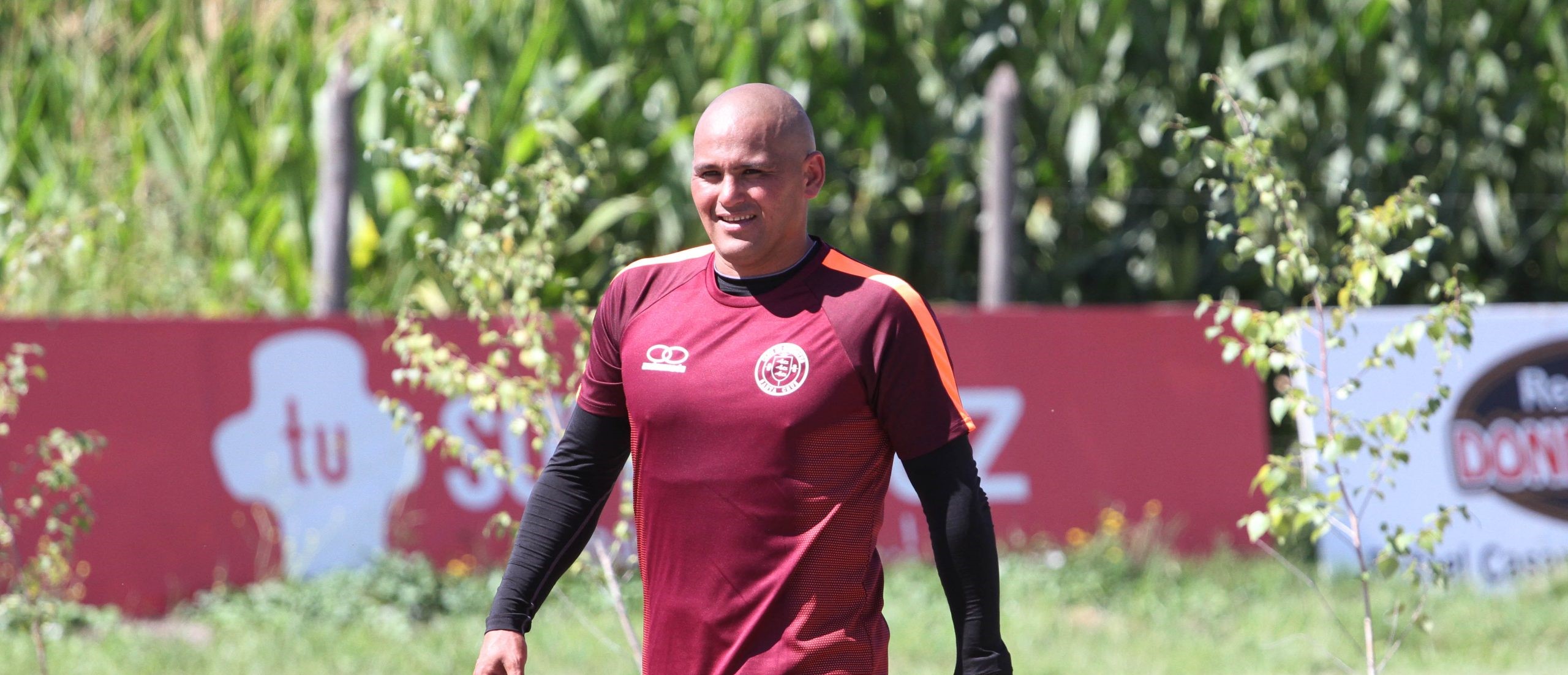 Osvaldo Hurtado: “Es un hecho que Suazo juega en La Serena o no juega más”