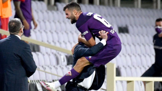 Cutrone logró en la última jugada el empate de Fiorentina de Pulgar ante Hellas Verona