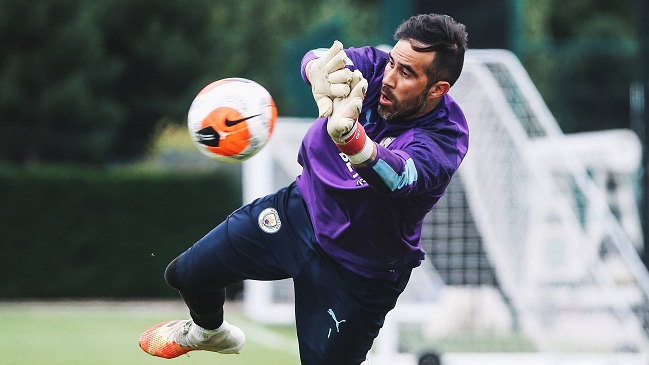 Claudio Bravo exigió respeto al CDF y habló de un “portazo” a sus abonados