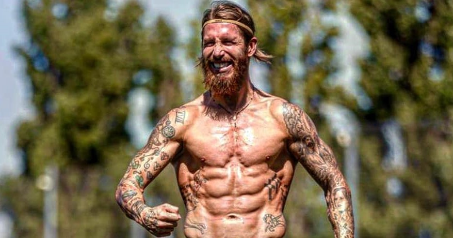Sergio Ramos causó furor en redes sociales con imagen de su imponente físico