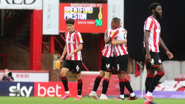 Brentford superó a Preston y pospuso un eventual ascenso de Leeds de Marcelo Bielsa