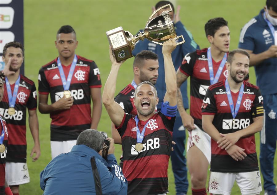 Flamengo se tomó revancha ante Fluminense y se quedó con el Campeonato Carioca