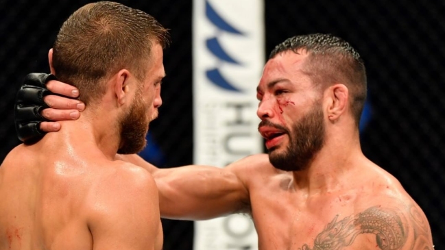 Calvin Kattar superó a Dan Ige en la pelea estelar del UFC Fight Island 1 por decisión unánime