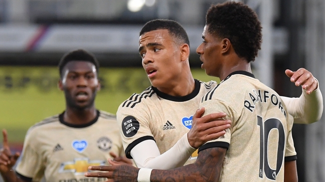 Manchester United derrotó a Crystal Palace y se encendió en la lucha por la Champions