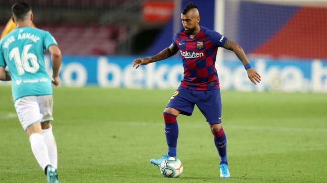 “Enérgico” y “transmite competitividad”: Prensa española destacó a Vidal pese a caída de Barcelona