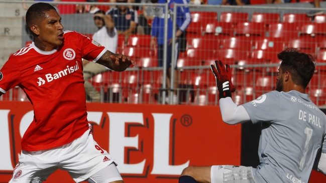 Copa Libertadores ubicó atajadas de Fernando De Paul y Brayan Cortés entre las mejores del año