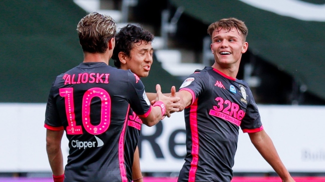 Leeds United celebró el ascenso con una victoria ante Derby