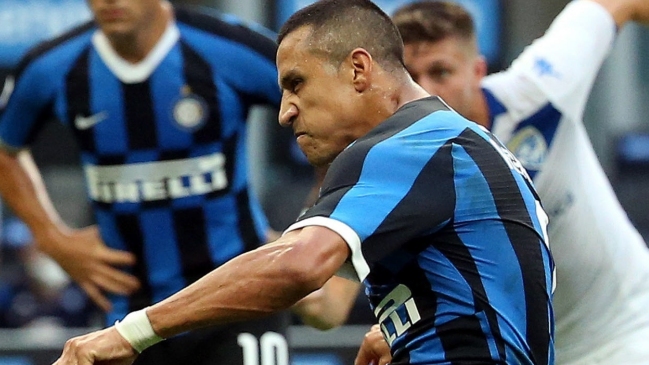 Prensa italiana puso a Alexis por sobre Lautaro como titular ante Fiorentina