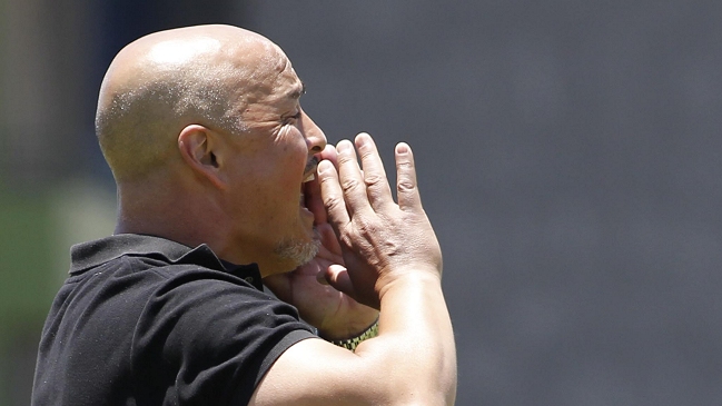 Luis Musrri: El chileno festejó más el ascenso de Leeds que el título de Pellegrini en la Premier