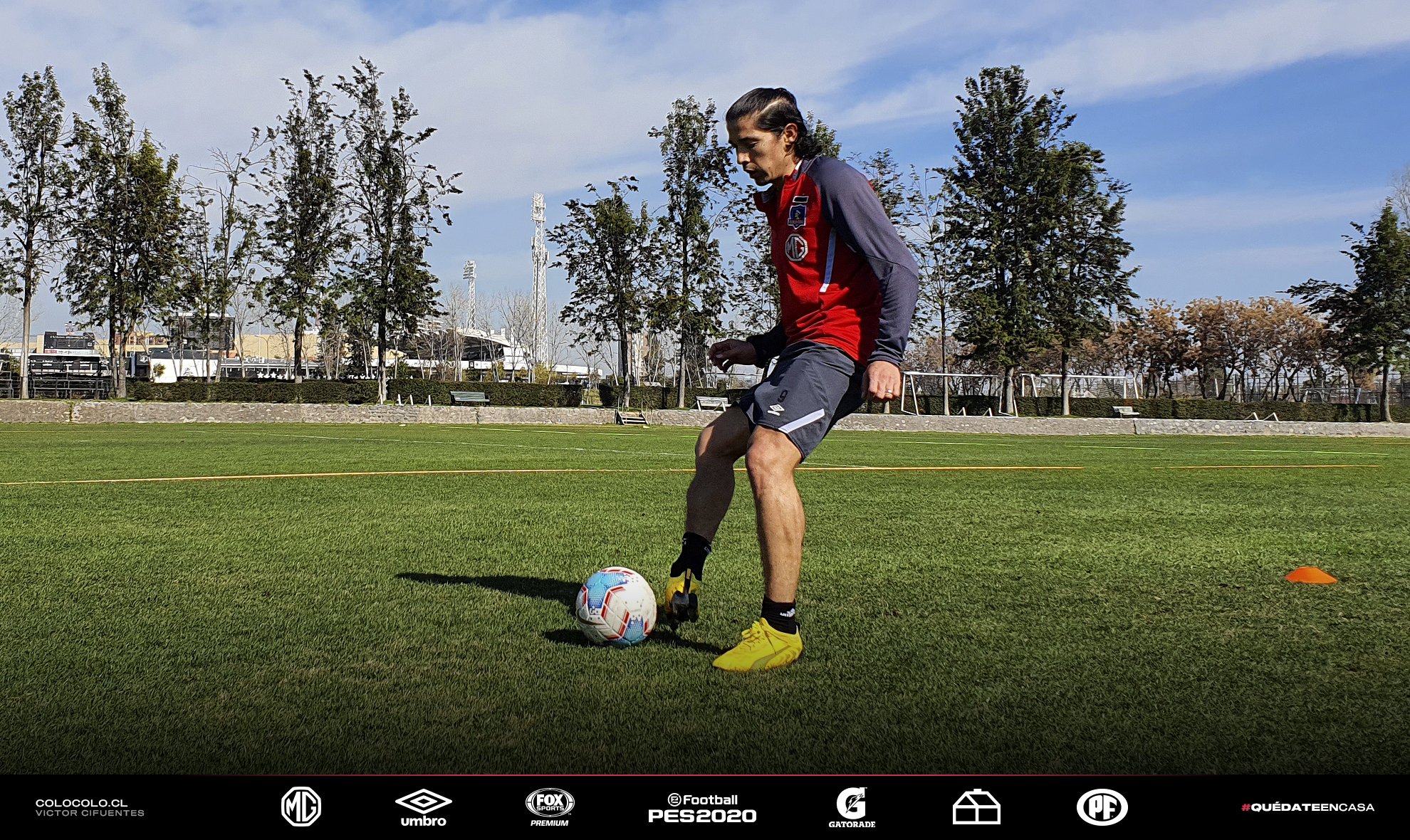 ¡Volvió el 14 de los blancos! Matías Fernández se sumó a las prácticas en Colo Colo