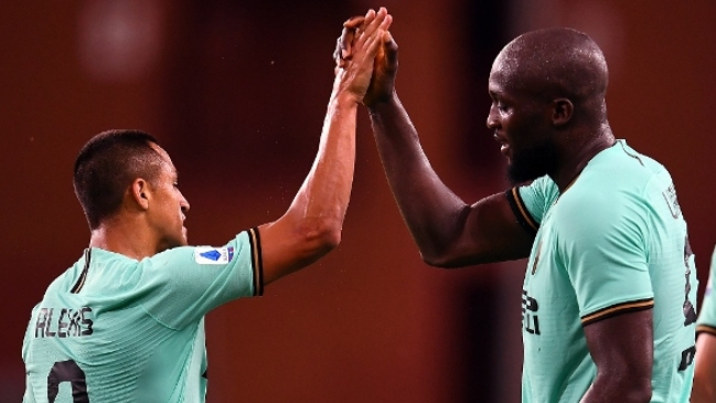 Prensa italiana alucinó con Alexis: Hoy en día es criminal dejarlo afuera