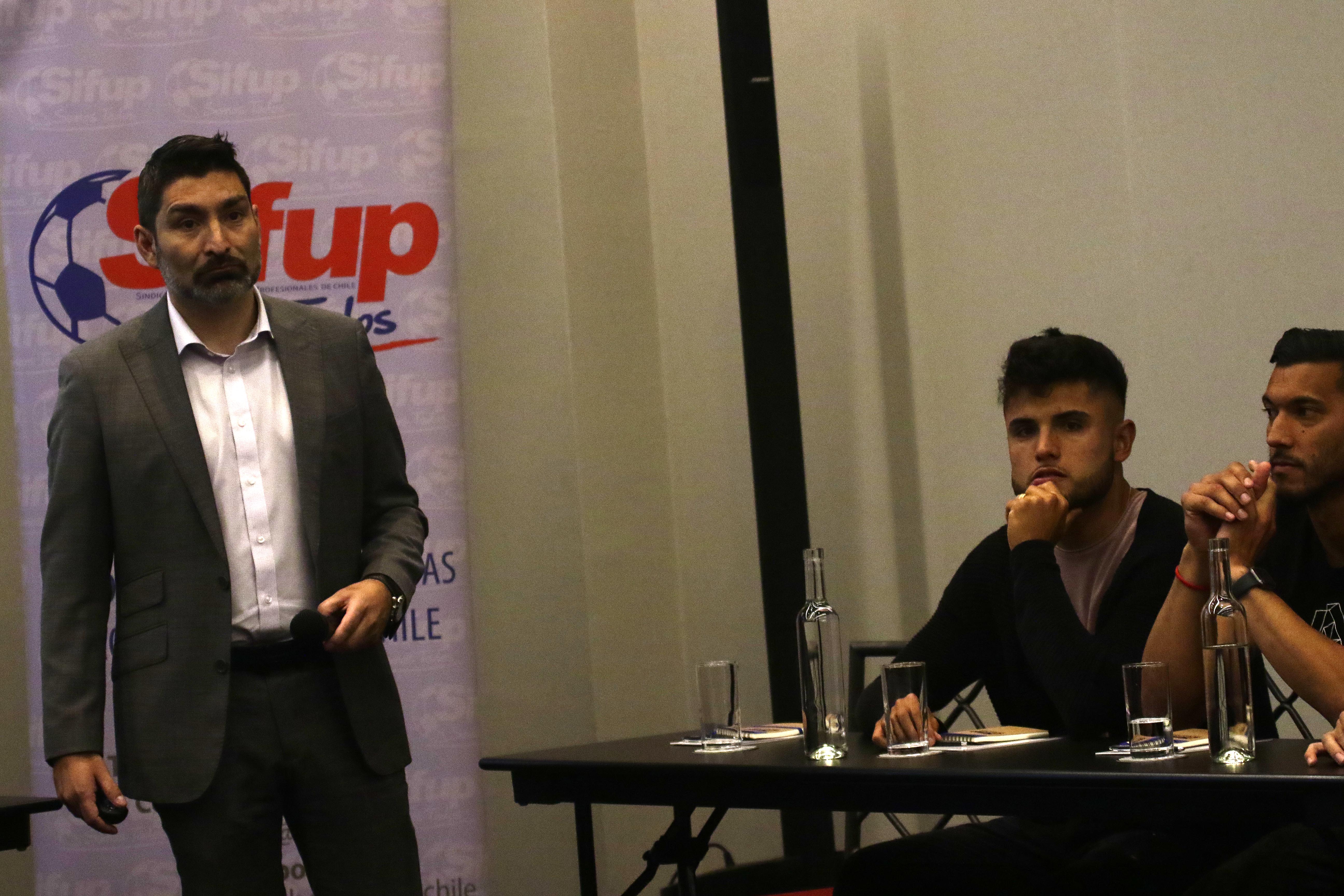 El Sifup ante polémica carta: Los ex futbolistas no forman parte del Sindicato